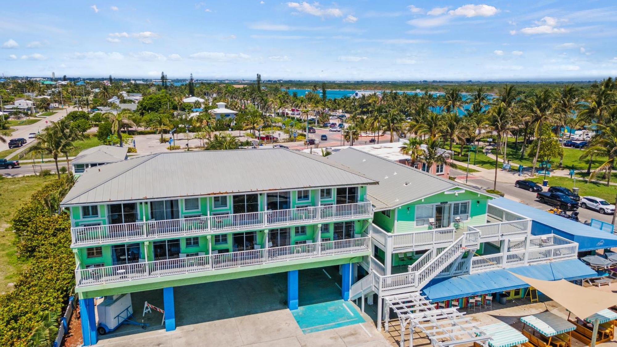 Partial Ocean View Hotel Room- King Bed #1 Fort Pierce Esterno foto