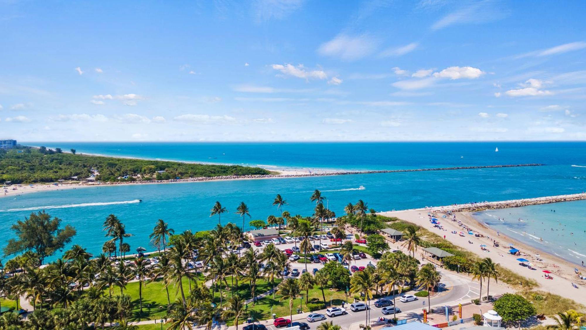 Partial Ocean View Hotel Room- King Bed #1 Fort Pierce Esterno foto