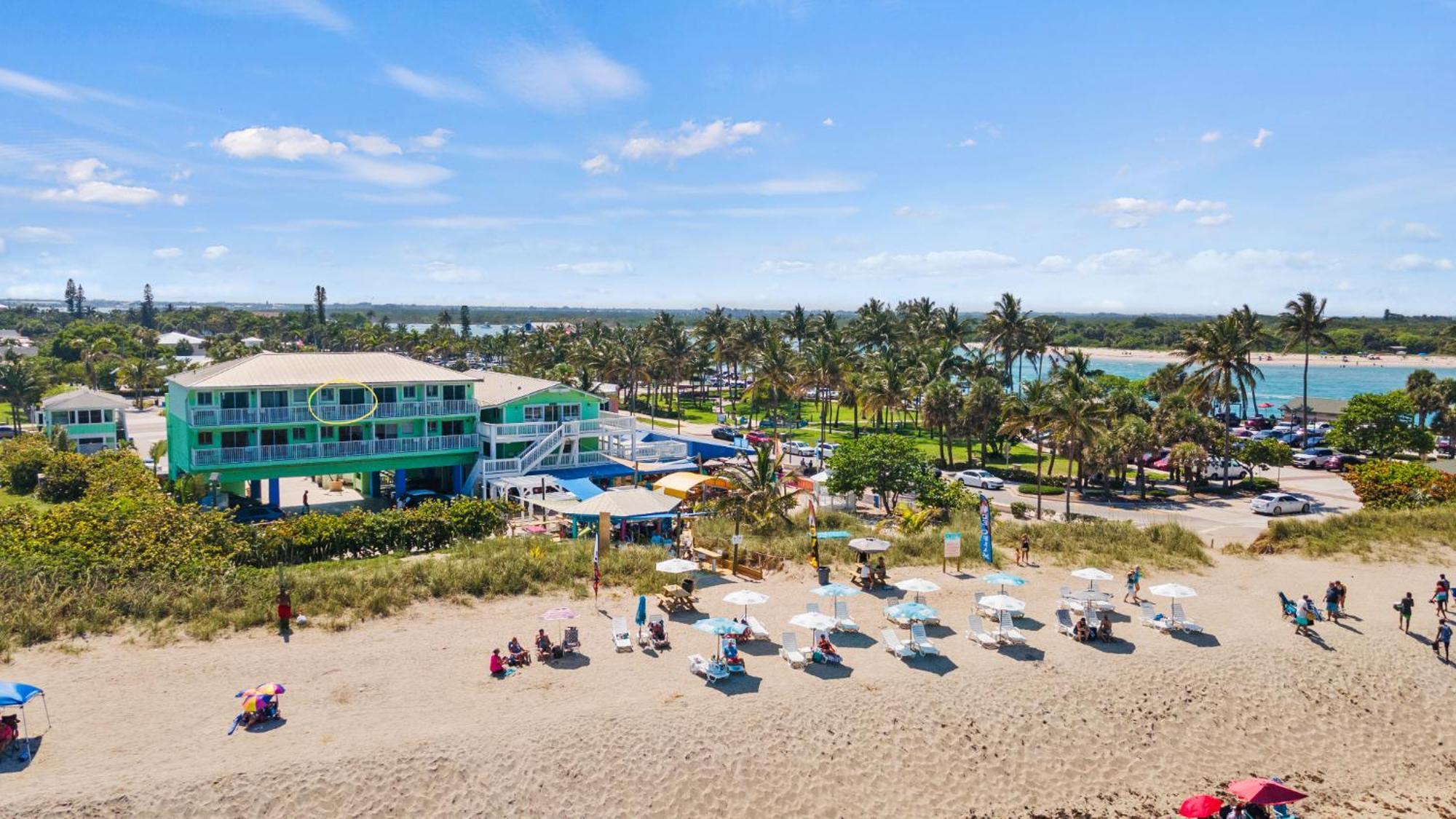 Partial Ocean View Hotel Room- King Bed #1 Fort Pierce Esterno foto